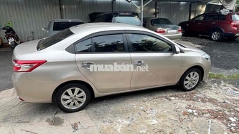 Toyota Vios Số sàn Vàng cát