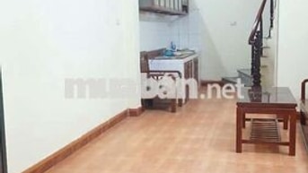 Cho thuê lâu dài nhà ở riêng; điện nước giá nhà nước