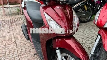 Honda Vision 2018 màu Đỏ Đô ( cs 2 )