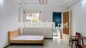 PHÒNG SIÊU RỘNG 35M2 BAN CÔNG - TÁCH BẾP ĐẦY ĐỦ NỘI THẤT Ở ĐƯỢC 3-4NG