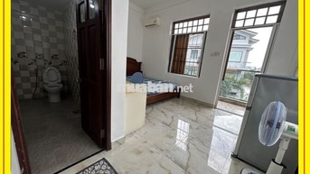 Phòng Bình Lợi, đẹp full nội thất, có BAN CÔNG, gần Văn Lang