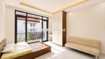 CĂN HỘ STUDIO FULL NỘI THẤT - NGAY VÒNG XOAY LĂNG CHA CẢ - BAN CÔNG TH