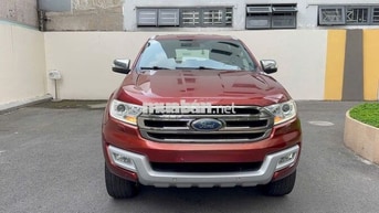 Ford Everest Titanium 2016 Đỏ 7 chỗ