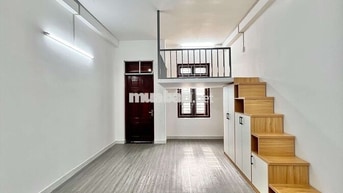 Duplex Ban công tại Đh Văn Hiến, Lê Văn Quới