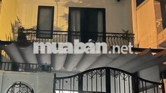 MẶT TIỀN 5m5 - CHÍNH CHỦ XÂY Ở 2025 - TẶNG FULL NỘI THẤT CAO CẤP
