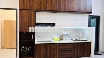 Căn 3 phòng ngủ ở 3-5 người sát đầu cầu Rồng cách biển Mỹ Khê 600 mét