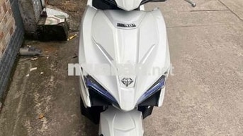 Cần bán xe Honda Air Blade Trắng