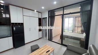 Cho thuê Căn Hộ cao cấp Ngọc thụy, gần cầu Long Biên, 1N1K full đồ 7