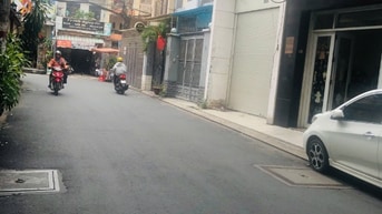 Nhà hẻm xe hơi Gò Dầu 2MT trước sau thông,CN 69m2 Giá chỉ 6.8 tỷ