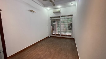 Cho thuê cả nhà trong ngõ để ở, nhà 4 tầng x40 m2, ngõ 51 Nguyễn Khoái