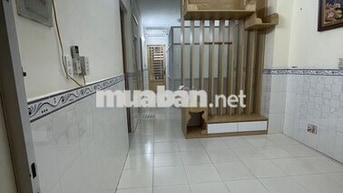 Chính chủ cho thuê nhà nguyên căn 3pn2wc máy lạnh, máy giặt, quạt trần