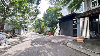 Bán đất nền KDC Phú Lợi P7 Q8 Dt 8x8,81m sổ sẵn cc liền đường 10m 