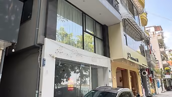 Nhà Thái Thịnh 110m 7 tầng mt 7m vị trí đẹp Đống Đa kinh doanh đa dạng