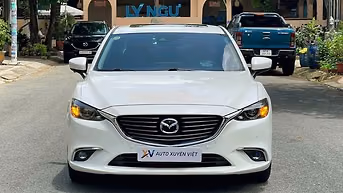 Mazda 6 2.0 Premium 2019 Trắng Tự động 25.000 km
