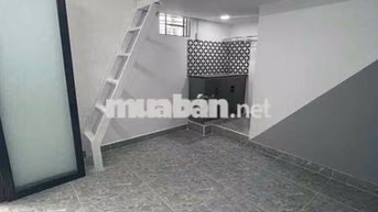 Chỉnh chủ cho thuê phòng trọ có gác cao_Đi bộ qua GTVT & Ngoại Thương