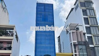 toà nhà ốp kính cho thuê mặt tiền Nguyễn Văn Cừ Q1 có thang máy