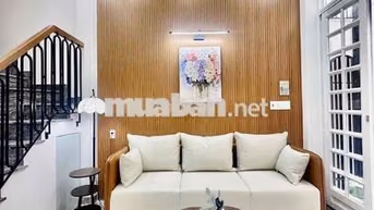 - 💵 : 12tr5 / tháng. Cọc 2th + 1th nhà - Nhà thuê Âu Dương Lân P3 Q8
