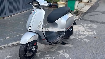 Piaggio Vespa Sprint 2015 Bạc Porsche Tự động