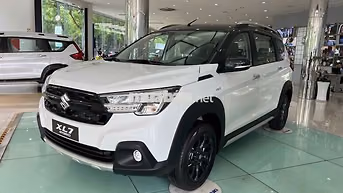 Suzuki XL7 Hybrid 2026 Trắng-Đen Xe sẵn giao ngay