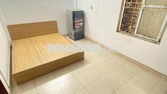 Hơn 2tr/ ngõ 210 Hoàng Quốc Việt ko chung chủ gần các trường