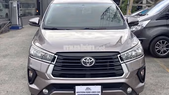 Toyota Innova 2021 Số sàn Nâu Da