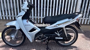Honda Wave A110 Trắng zin êm chính chủ