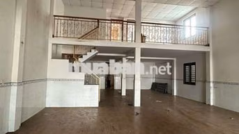 CHO THUÊ KHO 400M GIÁ RẺ 15TRIEU MT 