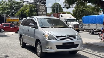 Toyota Innova 2009