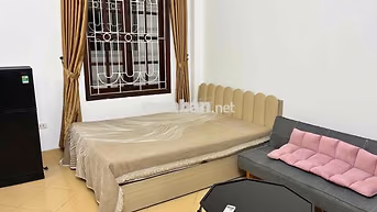 Cho thuê phòng đẹp mặt phố Trung Yên