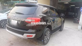 Ford Everest Titanium (4x2) 2019 nhập Thái