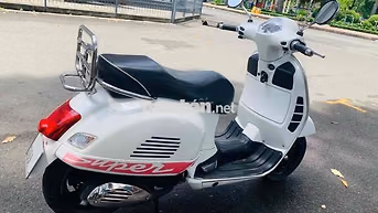 Piaggio Vespa GTS 125 3V 2014 Trắng