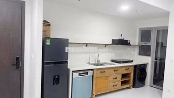 Celesta Rise nhà trống cho thuê