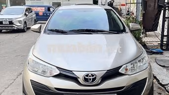 Toyota Vios 2019 E MT Số sàn Vàng cát