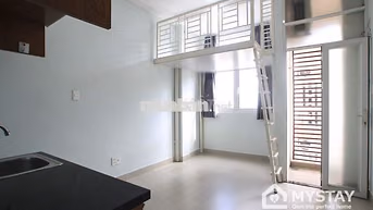 Ban công cửa sổ thoáng - Trương Công Định Quận Tân Bình 4tr/tháng