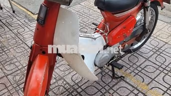 Honda DD 70 màu Đỏ biển số thành phố