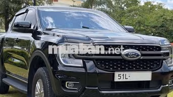 Ford Ranger XLS 4x2 AT 2025 Lướt 2v Biển SG 1 Chủ