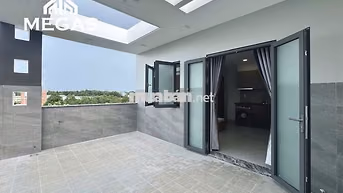 PENTHOUSE BAN CÔNG - FULL NỘI THẤT - LÀNG ĐẠI HỌC 