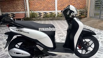Honda SH Mode 2018 Trắng, Đen 18008 km