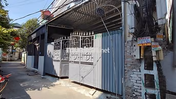 Cho thuê xưởng giá rẻ: xưởng mặt bằng điện tích 100m2, đường 2,5m