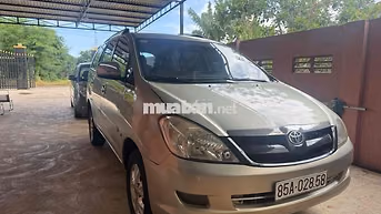 Toyota Innova 2006g Vàng cát