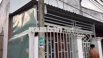 Nhà cho thuê mặt tiền hẻm giá 4tr gần cầu gạch tôm ( đường Lvl)