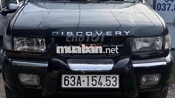 Isuzu Hi-Lander V-spec 8 chỗ màu Đen