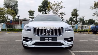 Volvo XC90 Ultimate B6 AWD 2024 Trắng