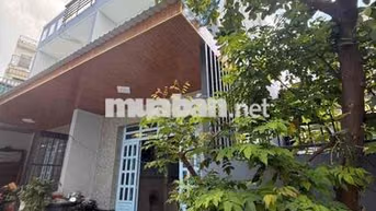 nhà thuê Nguyễn trọng trí an lạc a bình Tân DT 270m giá 15tr