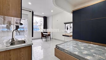 ĐỘC QUYỀN - CHO THUÊ CĂN STUDIO FULL NỘI THẤT MGR BAN CÔNG QUA UEH 5p