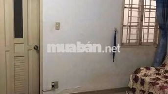 CHO THUÊ NHÀ NGAY BÊN HÔNG TRƯƠNG DHCN DT 4 x 15 M : 4 Pn, 4 Wc 