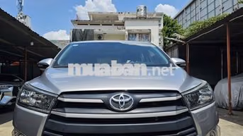 Toyota Innova E 2.0 SX 2017 Số sàn Bạc
