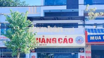 CẦN BÁN NHÀ MẶT ĐƯỜNG MÁNG NƯỚC