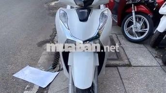 Honda SH 150 2021 Trắng Đã sử dụng