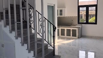 CHO THUÊ nhà nguyên căn mới xây rất sang trọng, sạch đẹp 